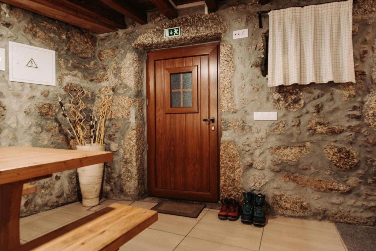 Vila Casa Ferreira Sabugueiro  Exteriér fotografie